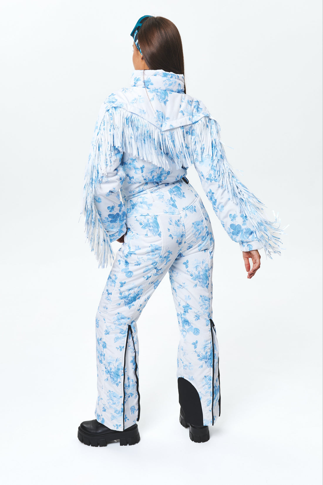 Floral ski suit ladies - BONA - White with blue - Fashion ski cowgirl outfit for winter bride mountain elopement