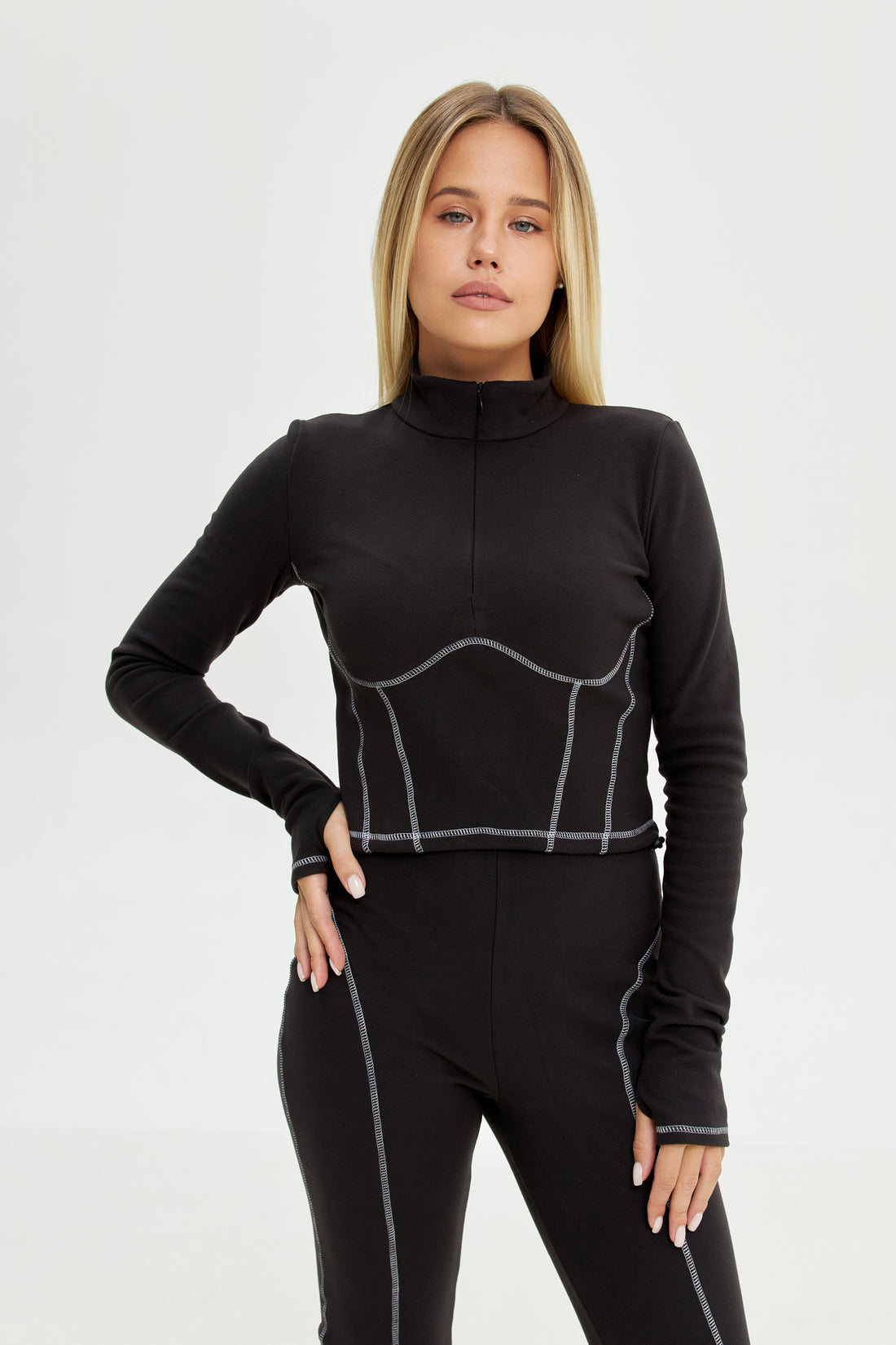 Skiing base layer women's - Black two piece set long johnes - Best thermal tops