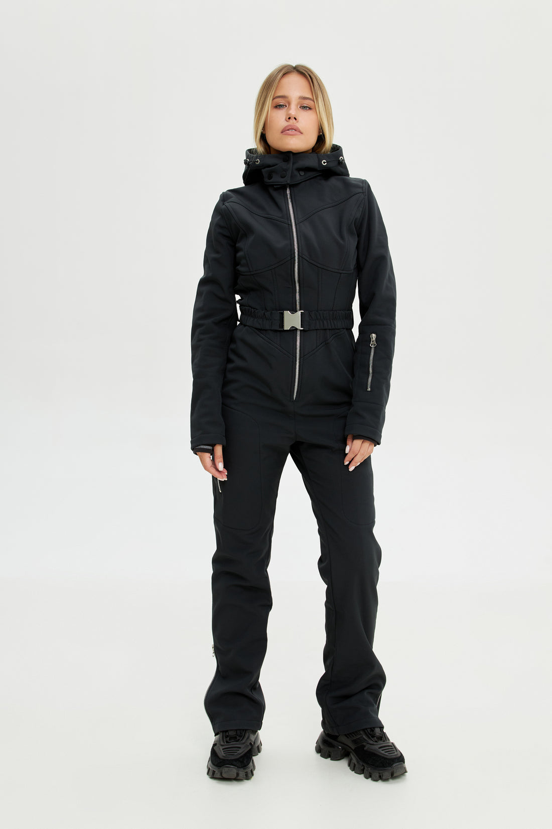 Skisuit with skinny pants TABLE - BLACK Slim fit ski suit for chic winter vacation outfit